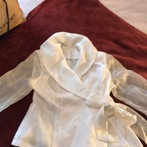 SMOKING JACKET FEMALE White chiffon sleeves fancy